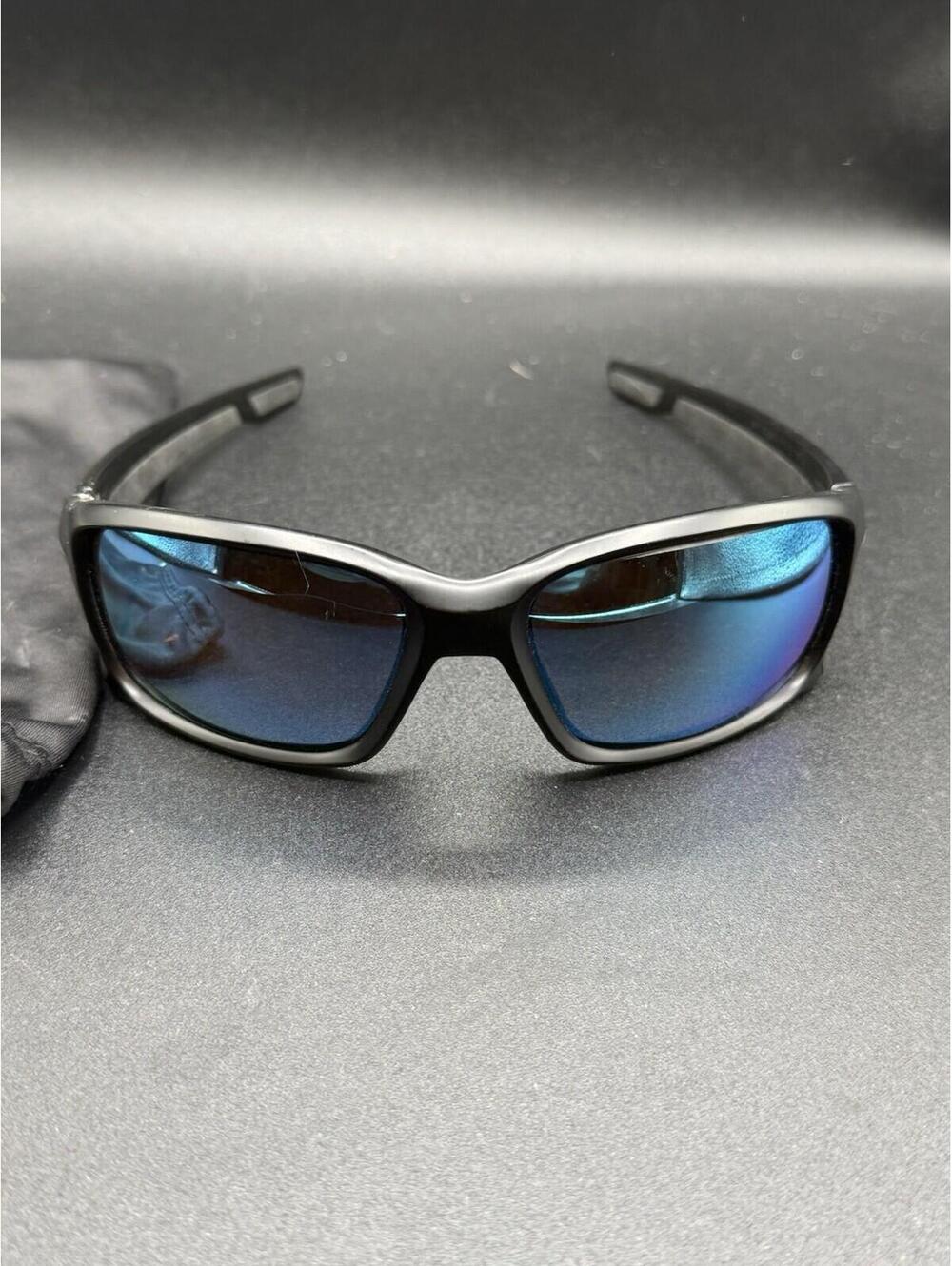 Oakley Straightlink Matte Black Prizm Deep Water Polarized Lens Oo9331-05
